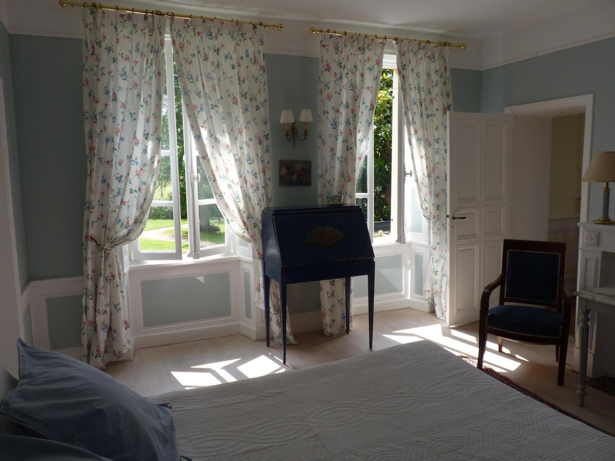 Chambres D'Hotes Le Petit Sully Sully  ภายนอก รูปภาพ